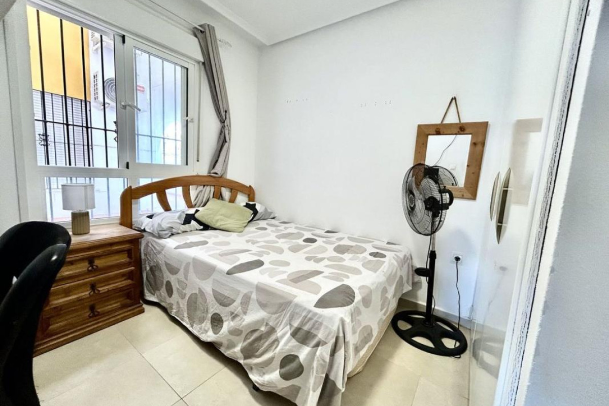 Resale - Apartment  - Orihuela