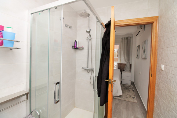 Herverkoop - Appartement  - Villamartin - Las Violetas