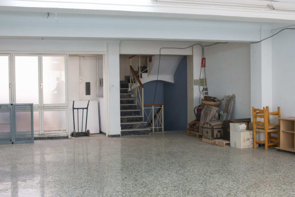 Herverkoop - Building (Mixed-Use) - Torrevieja - Torrevieja - Centre