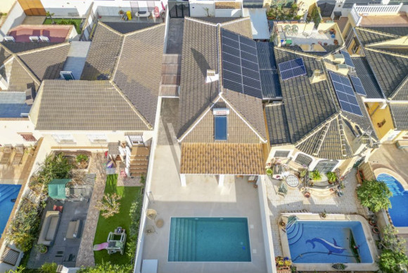 Herverkoop - Vrijstaande Villa - Torrevieja - El Chaparral