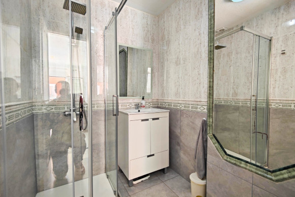 Herverkoop - Appartement  - Torrevieja - Torre La Mata