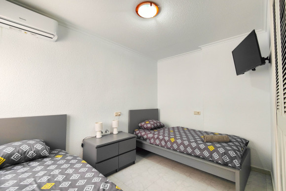 Herverkoop - Appartement  - Torrevieja - Torre La Mata