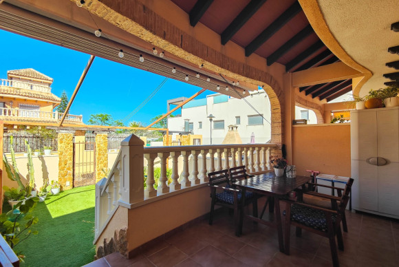 Herverkoop - Woning - Guardamar del Segura - El Eden