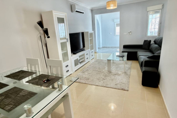 Revente - Villa - Ciudad Quesada