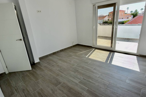 Revente - Villa - Ciudad Quesada