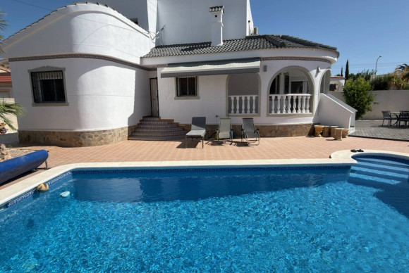 Revente - Villa - Ciudad Quesada
