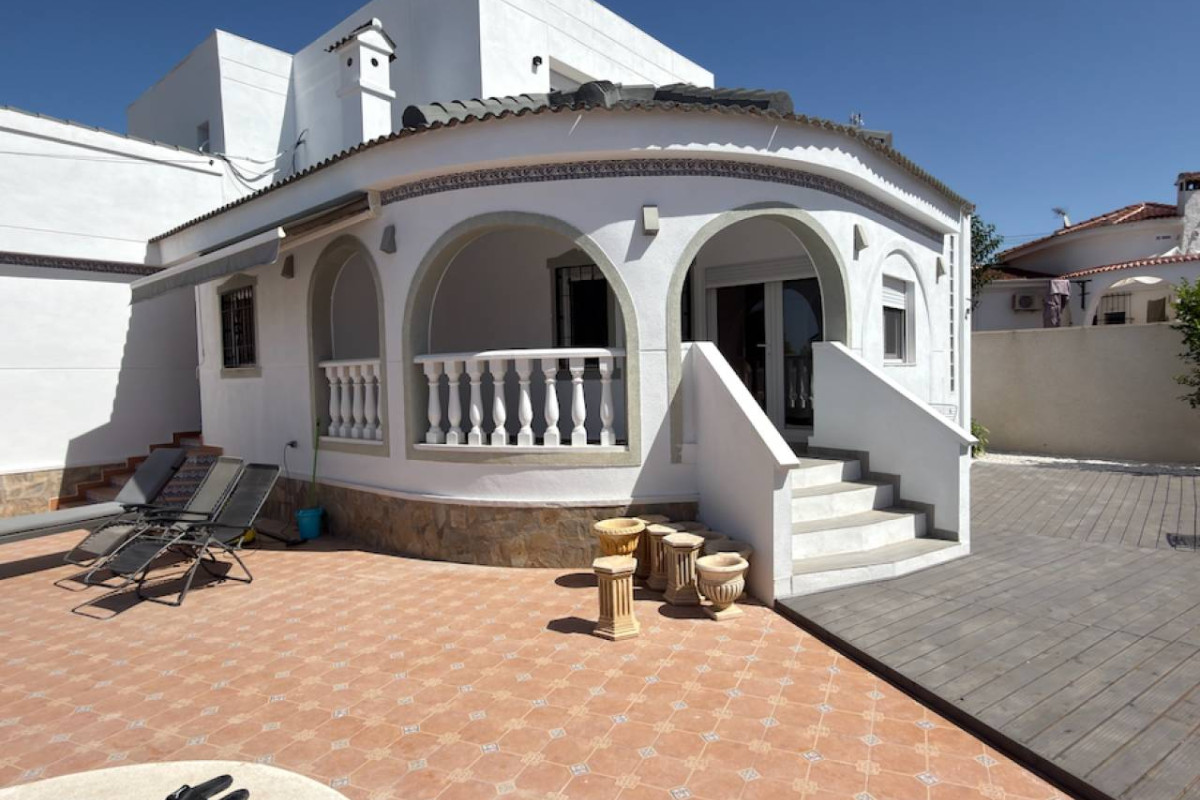 Revente - Villa - Ciudad Quesada