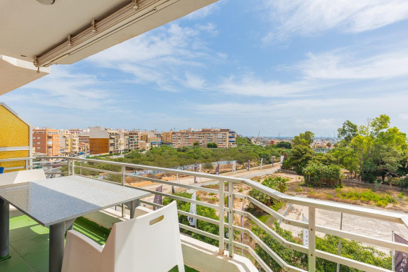 Herverkoop - Appartement  - Torrevieja - Acequion