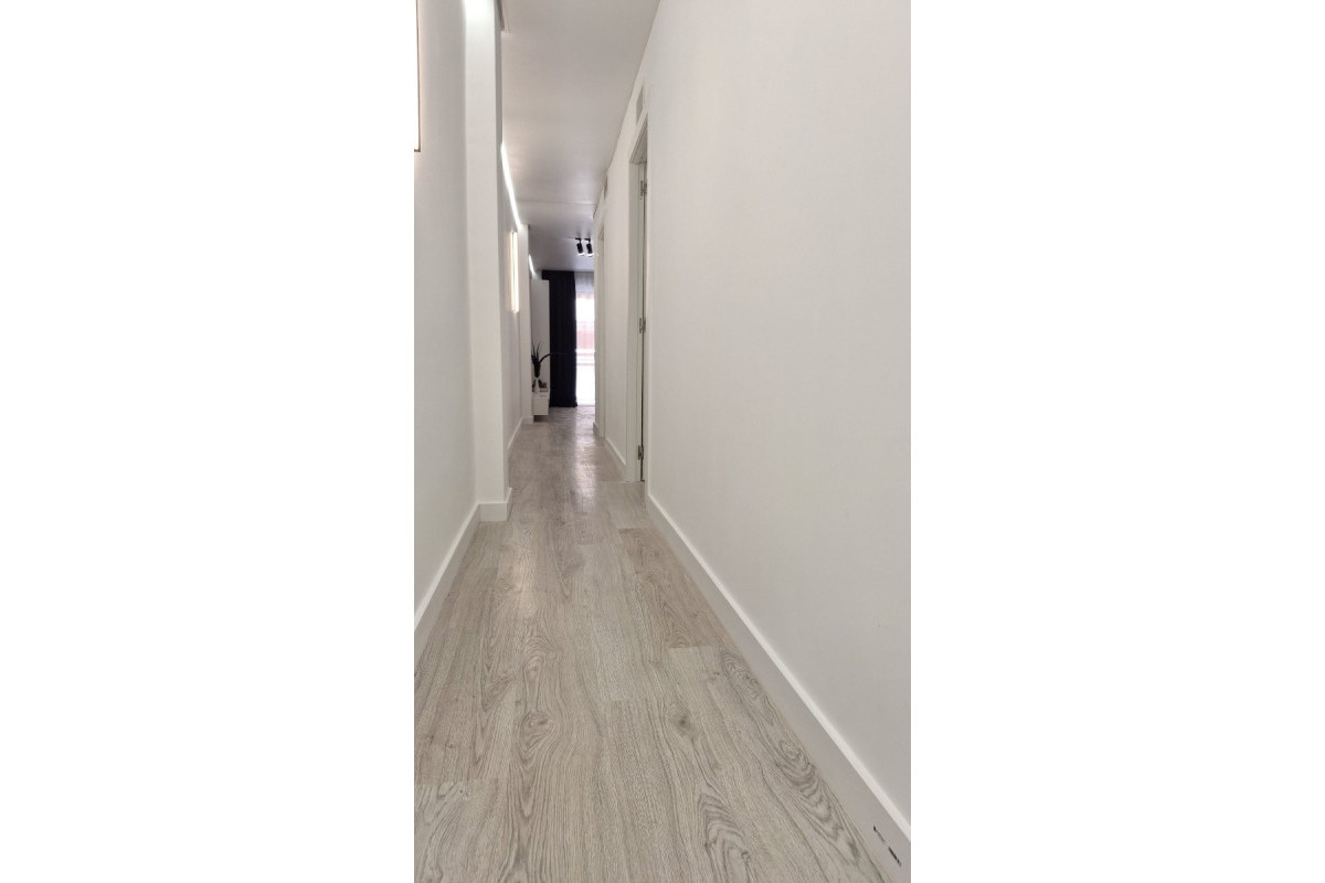 Herverkoop - Appartement  - Torrevieja - Playa Acequion