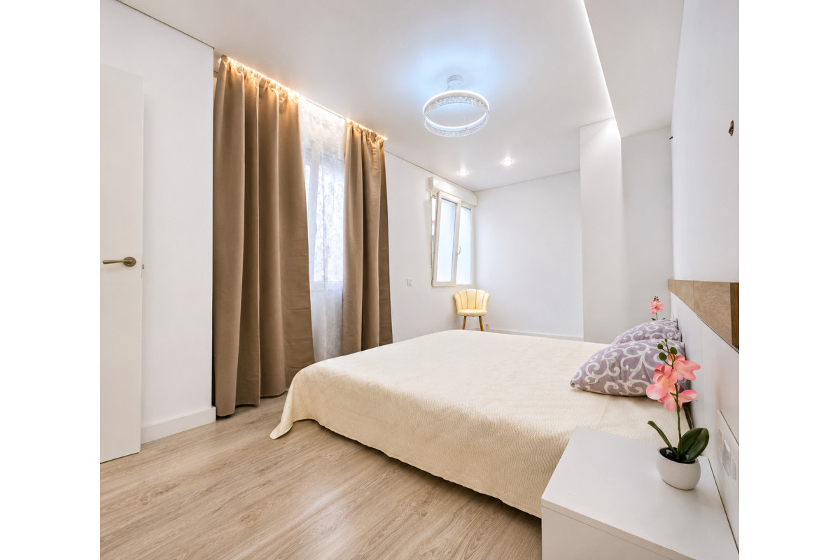 Herverkoop - Appartement  - Torrevieja - Playa Acequion