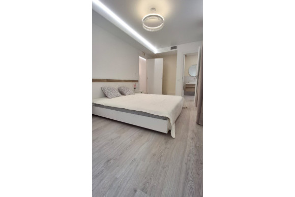 Herverkoop - Appartement  - Torrevieja - Playa Acequion