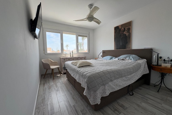 Herverkoop - Vrijstaande Villa - Torrevieja - Torretas