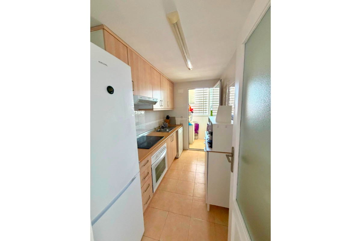 Herverkoop - Apartment / flat - Benidorm - Rincón de Loix