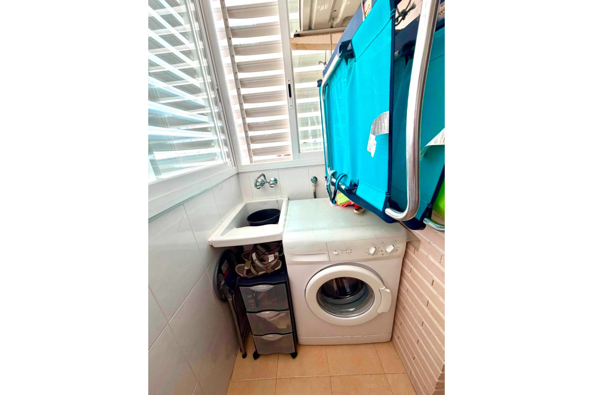 Herverkoop - Apartment / flat - Benidorm - Rincón de Loix