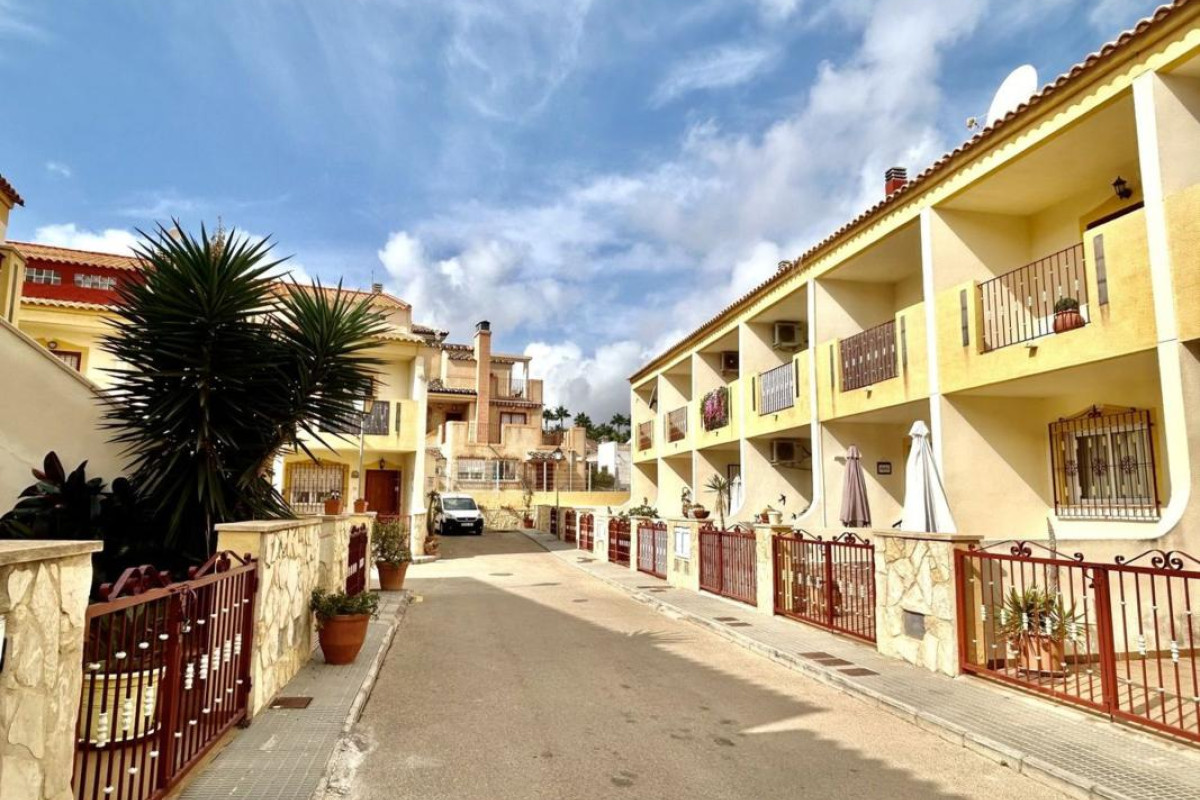 Resale - Apartment  - Orihuela