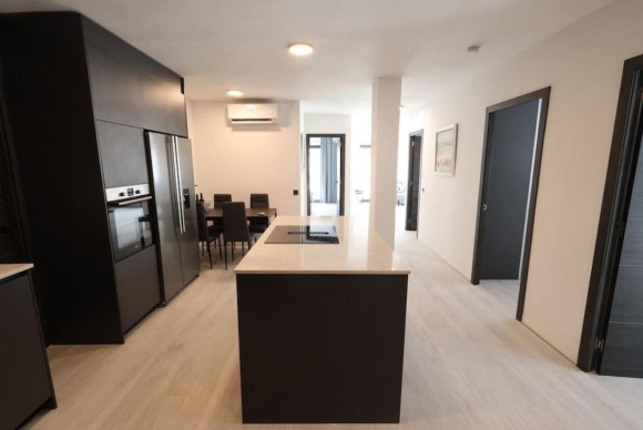 Reventa - Apartamento / piso - Torrevieja - torrevieja