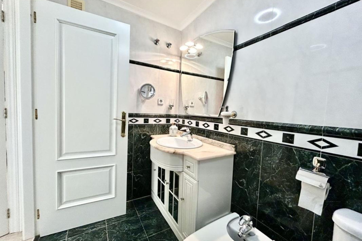 Herverkoop - Appartement  - Torrevieja - torrevieja