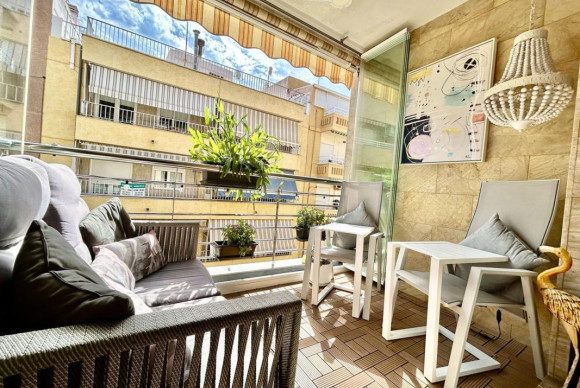 Herverkoop - Appartement  - Torrevieja - torrevieja