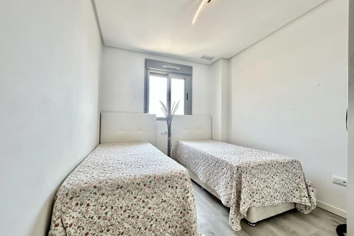 Herverkoop - Appartement  - Orihuela