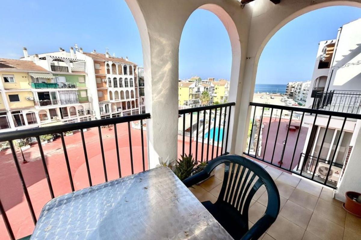 Reventa - Apartamento / piso - Torrevieja - torrevieja