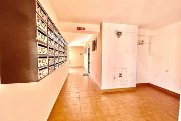 Reventa - Apartamento / piso - Torrevieja - torrevieja