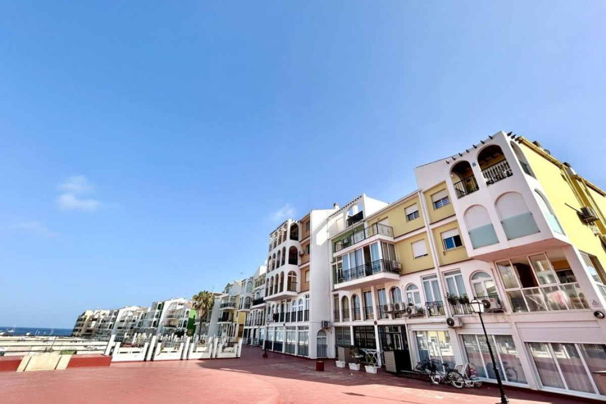 Reventa - Apartamento / piso - Torrevieja - torrevieja