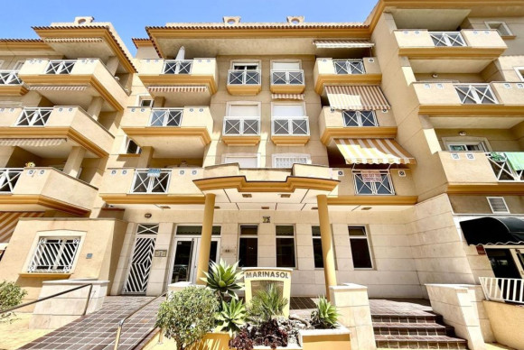 Herverkoop - Appartement  - Orihuela