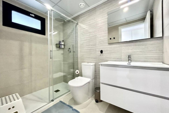 Herverkoop - Appartement  - Orihuela