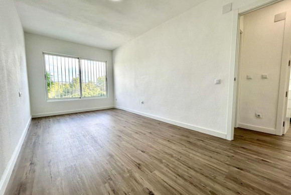 Resale - Apartment  - Orihuela