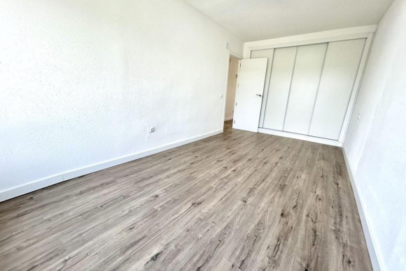 Resale - Apartment  - Orihuela