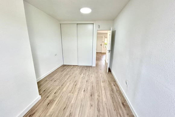 Resale - Apartment  - Orihuela