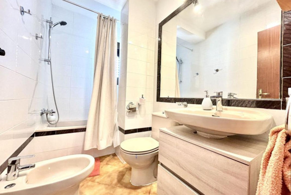 Resale - Apartment  - Orihuela