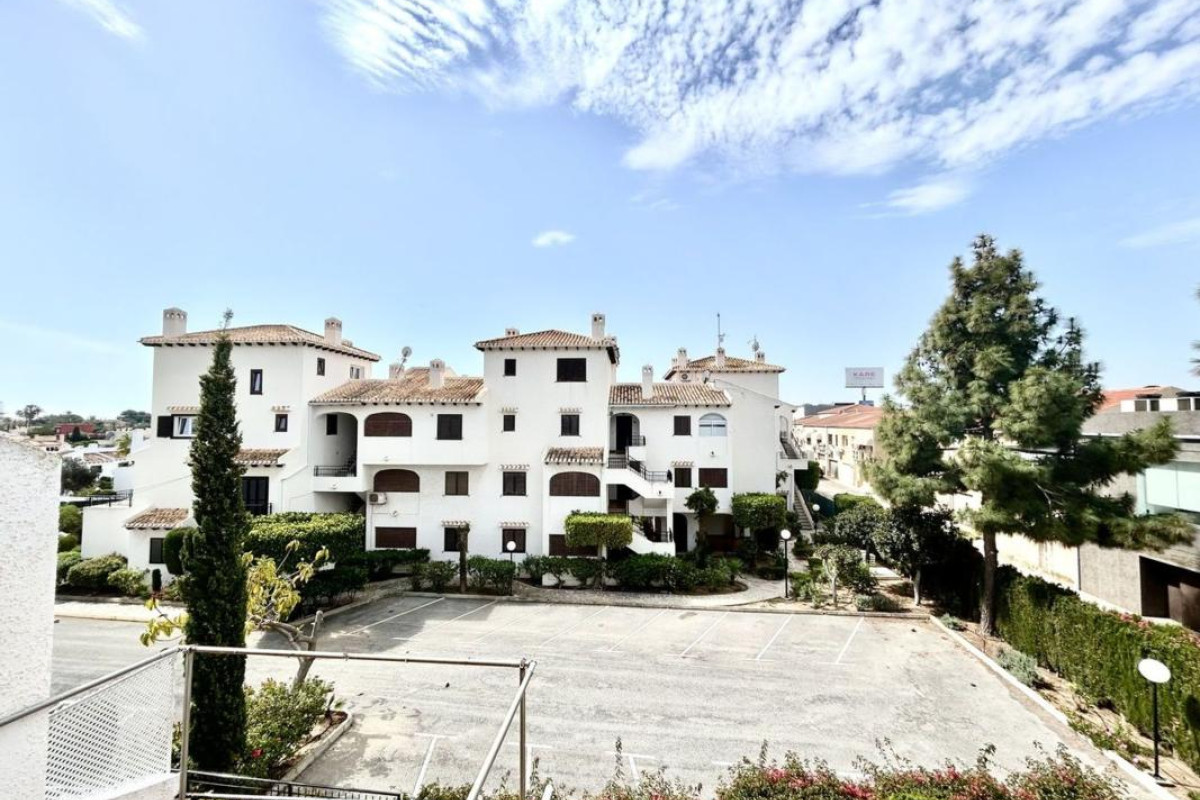 Resale - Apartment  - Orihuela