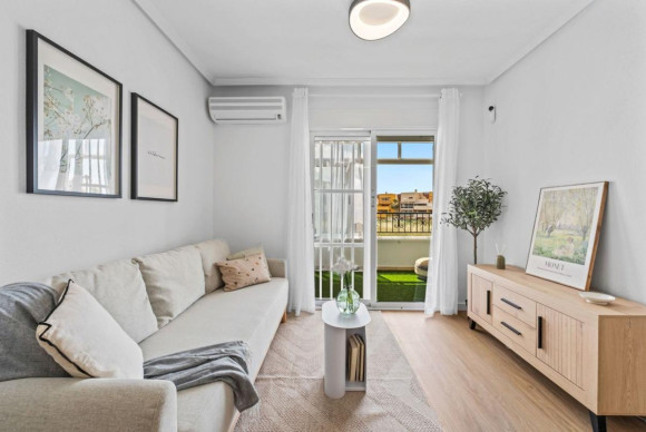 Reventa - Apartamento / piso - Orihuela