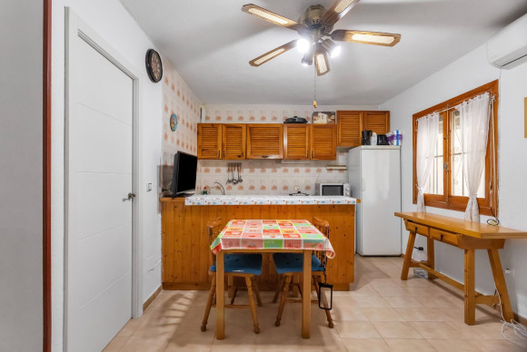 Herverkoop - Appartement - Torrevieja - Playa de los Naufragos
