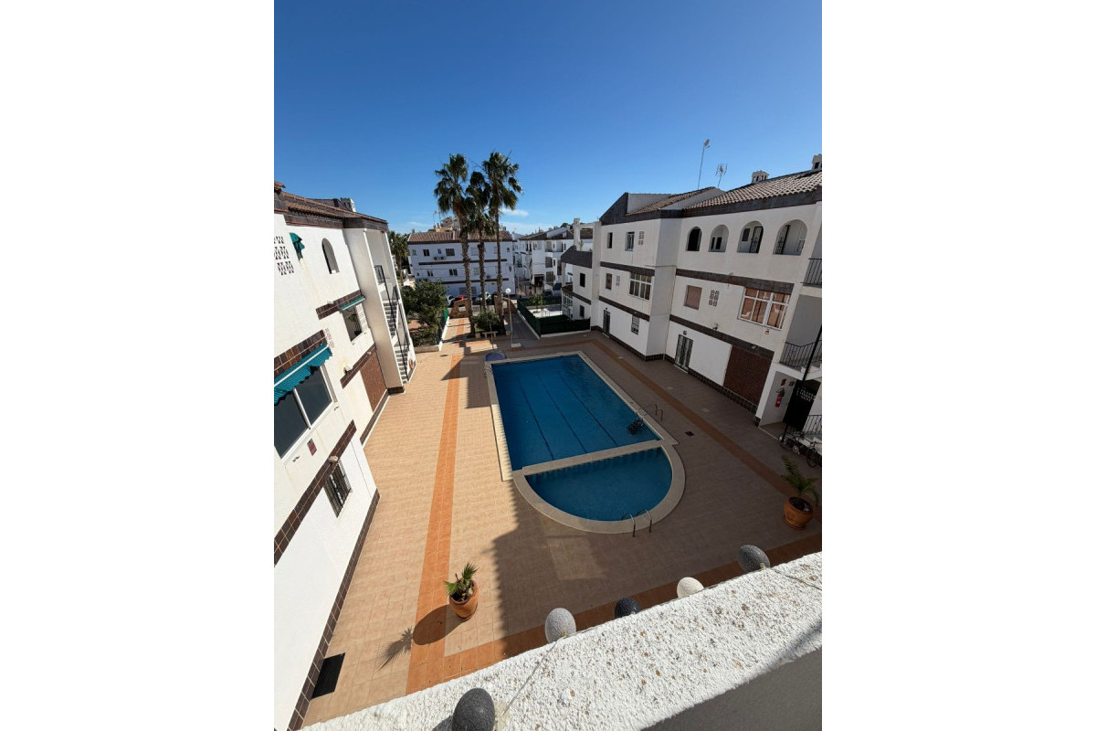 Reventa - Apartamento / piso - Orihuela Costa - Punta Prima