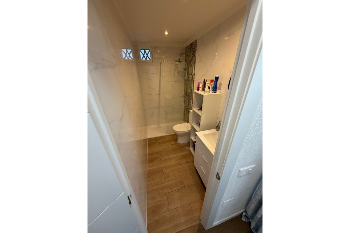 Reventa - Apartamento / piso - Orihuela Costa - Punta Prima