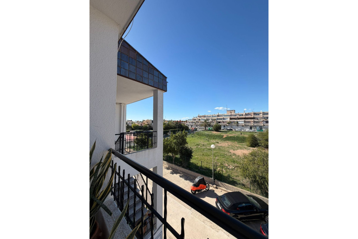 Reventa - Apartamento / piso - Orihuela Costa - Punta Prima