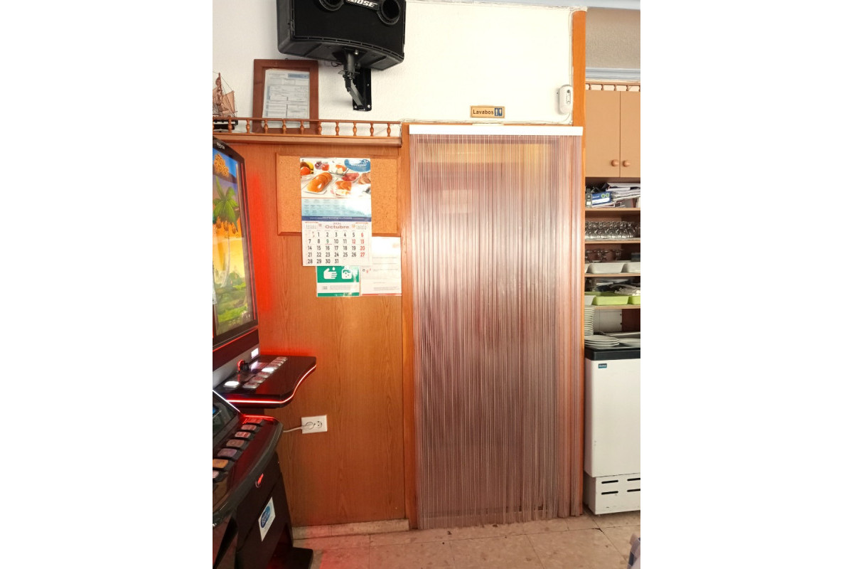 Resale - Commercial Unit - Benidorm - Zona de Poniente