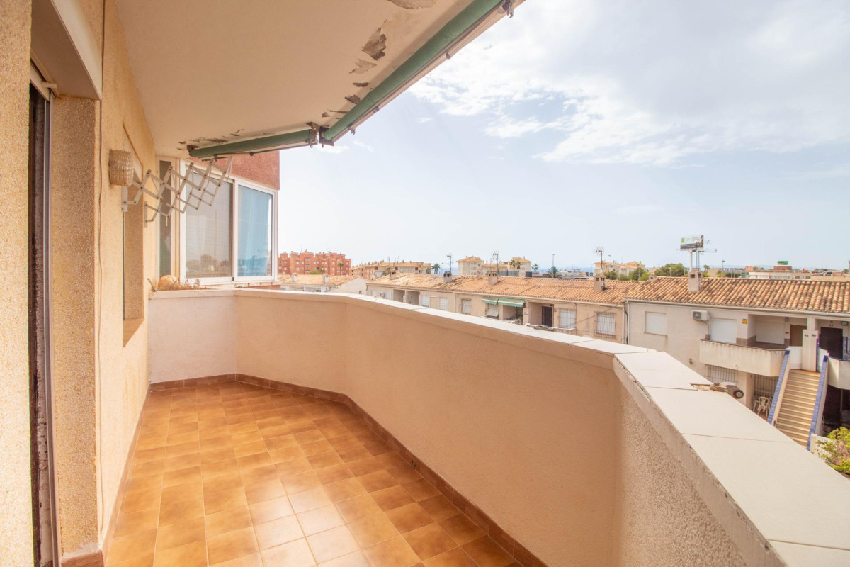 Resale - Apartment  - Orihuela Costa - La Regia