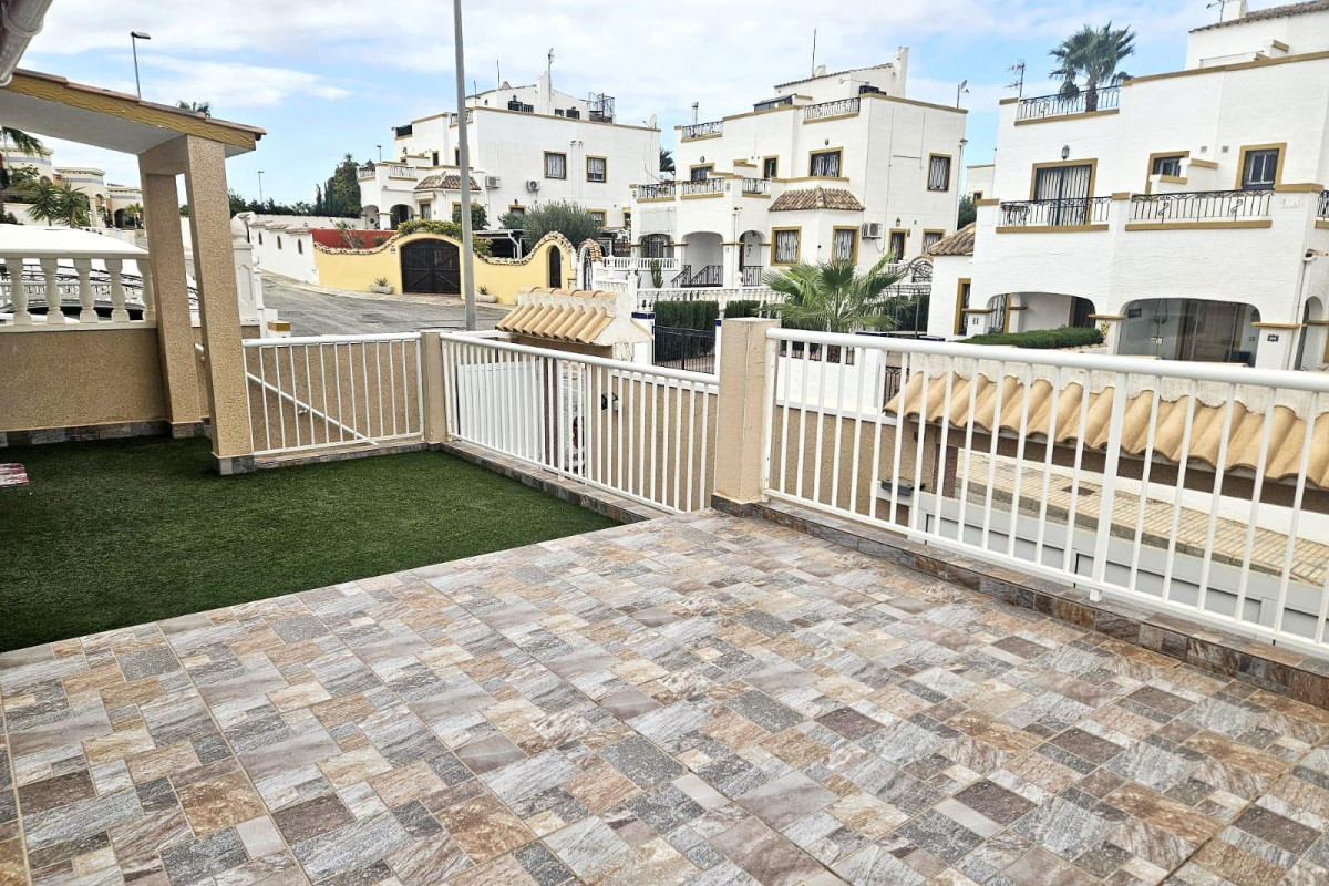 Resale - House - Orihuela Costa - Dream Hills