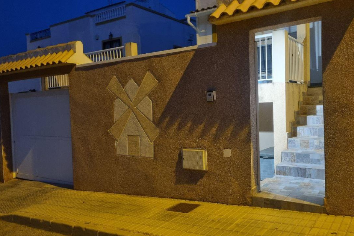 Resale - House - Orihuela Costa - Dream Hills