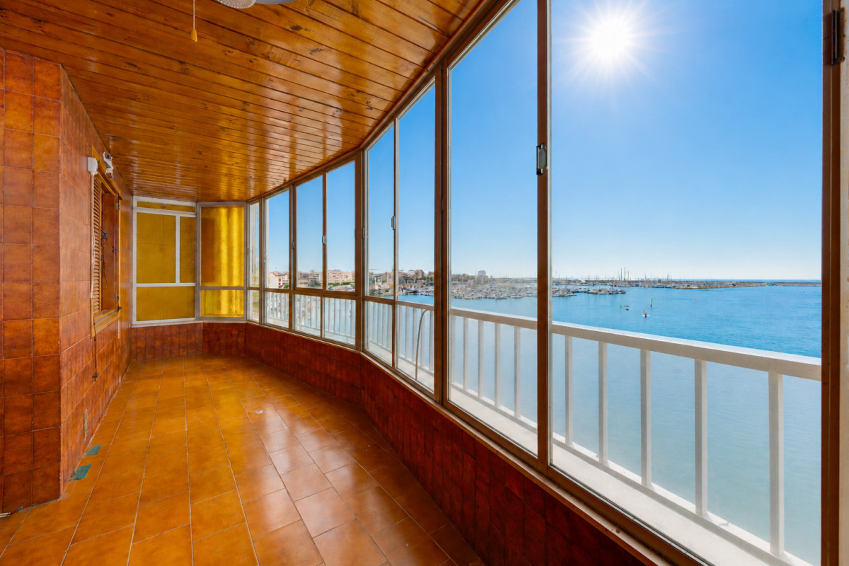 Herverkoop - Appartement  - Torrevieja - Playa del Acequión