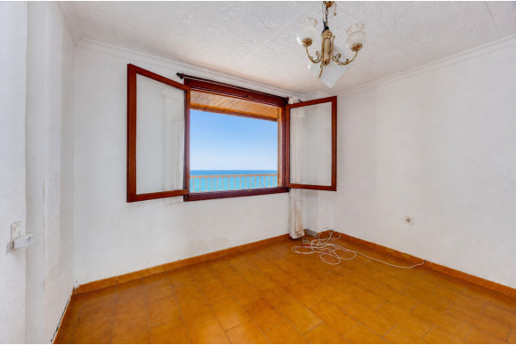 Herverkoop - Appartement  - Torrevieja - Playa del Acequión