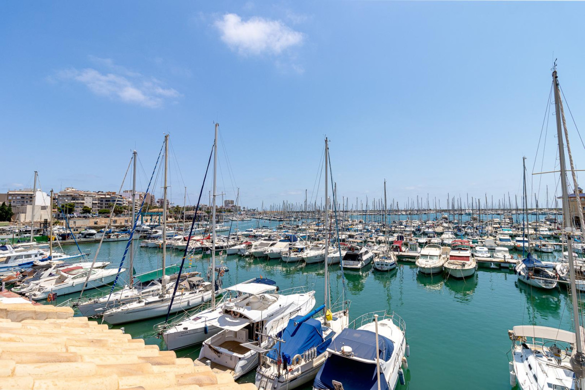 Herverkoop - Appartement  - Torrevieja - Playa del Acequión