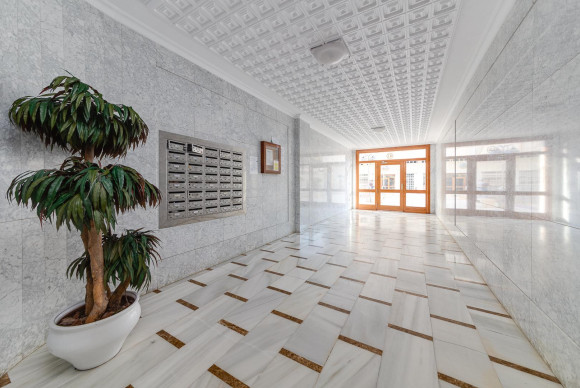 Herverkoop - Appartement  - Torrevieja - Playa del Acequión