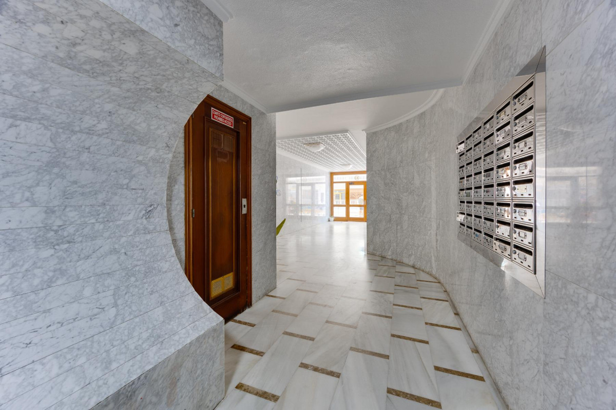 Herverkoop - Appartement  - Torrevieja - Playa del Acequión
