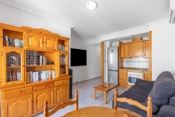 Resale - Apartment  - Torrevieja - Cabo cervera