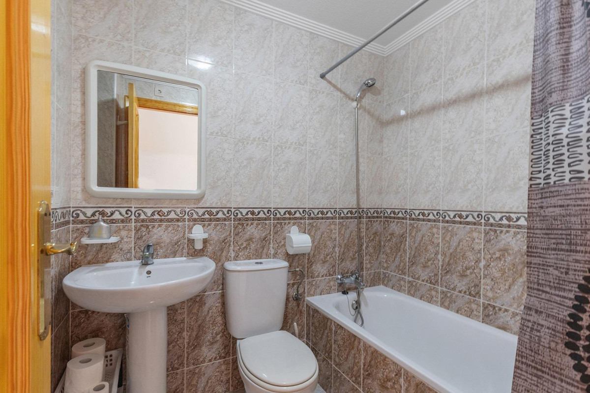 Resale - Apartment  - Torrevieja - Cabo cervera
