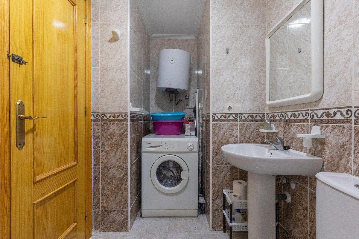 Resale - Apartment  - Torrevieja - Cabo cervera